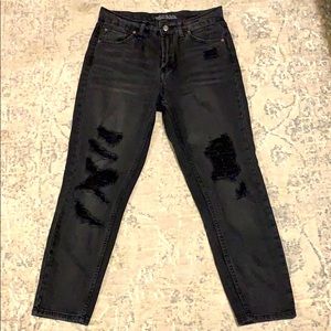 Black▪️High rise mom jeans